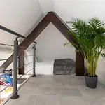 New Scheveningen Beach Central The Hague Family 180D Modern Top Floor Apartment